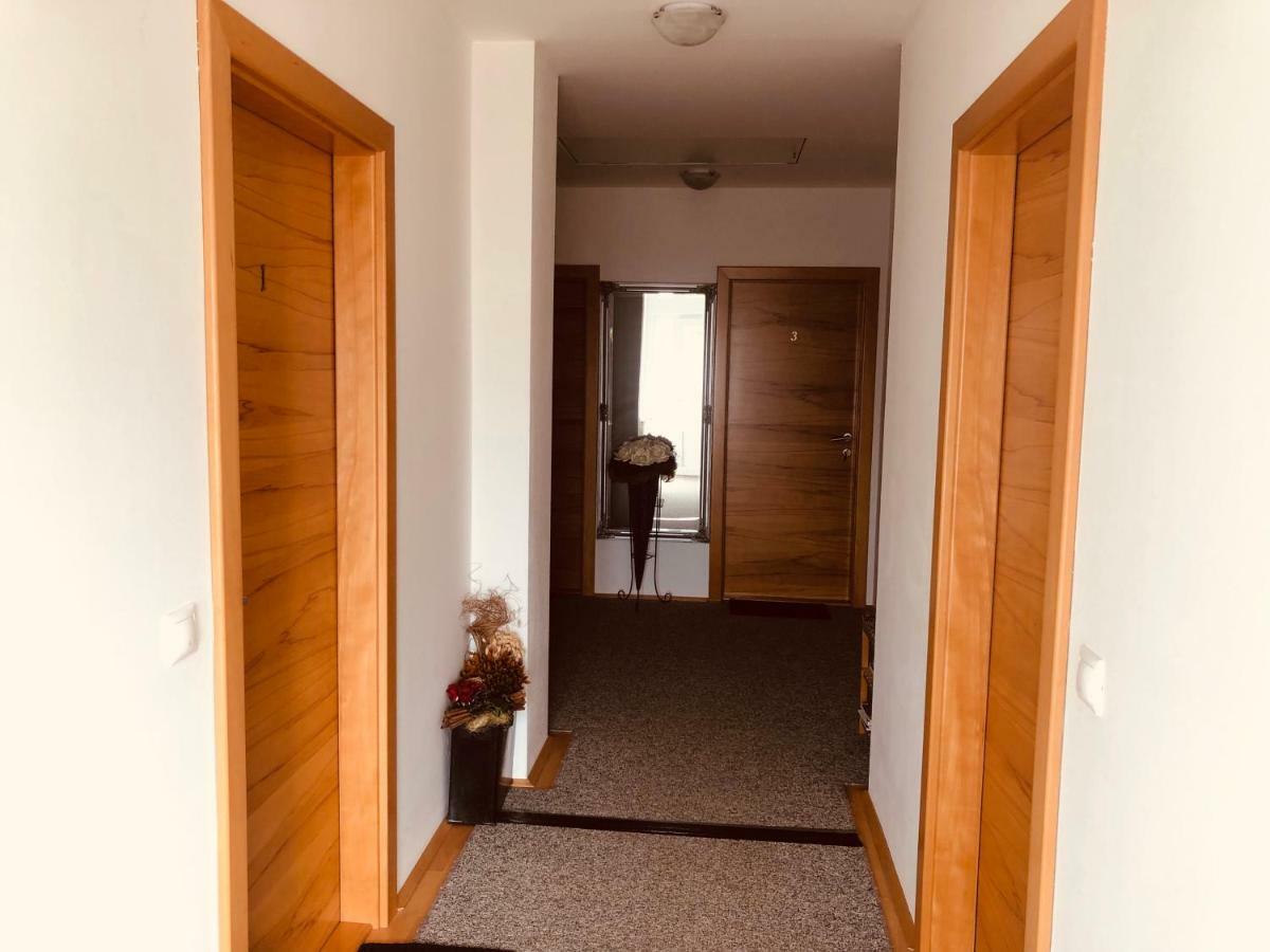 Rooms Jana Слуни Экстерьер фото