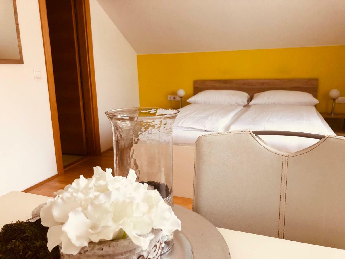 Rooms Jana Слуни Экстерьер фото